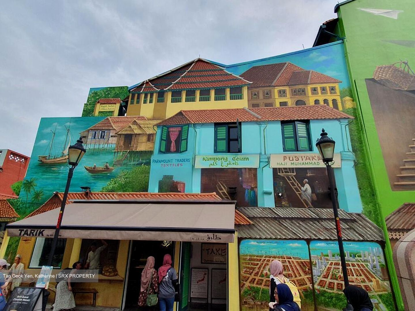 Kampong Glam Conservation Area (D7), Shop House #579054181
